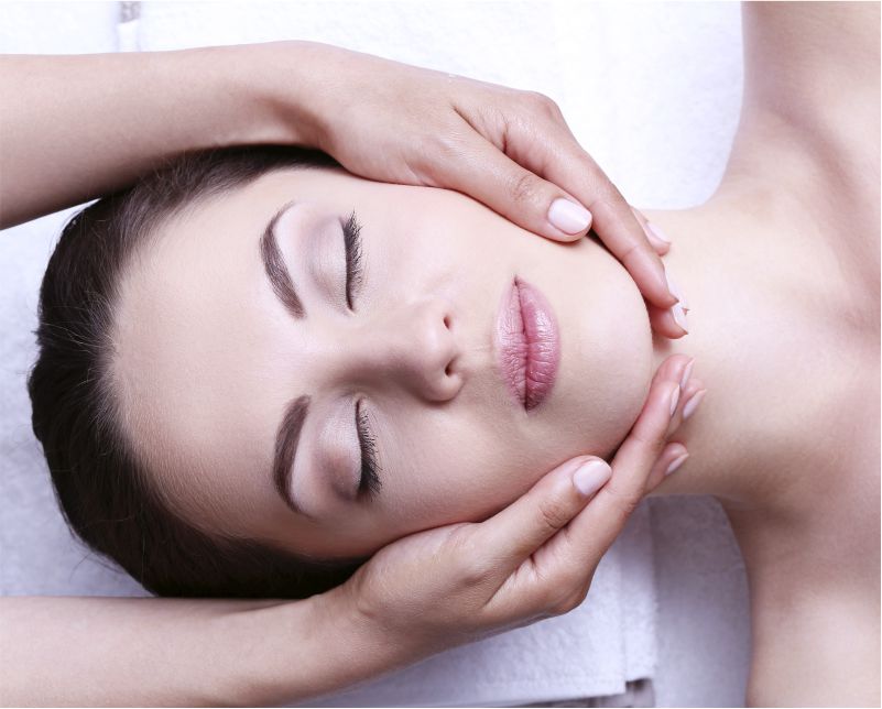 FACIAL FACIAL